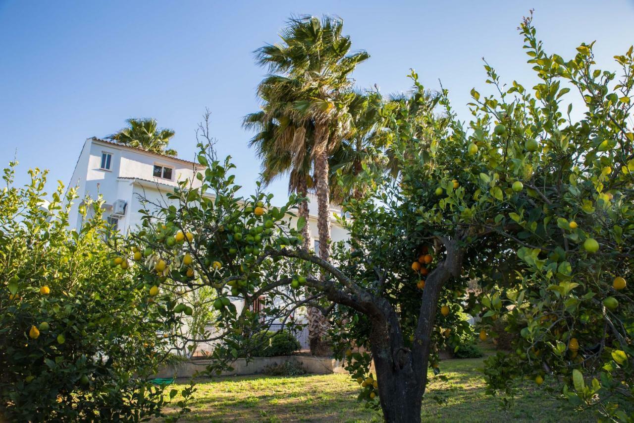 Bed and Breakfast Fuego Blanco Alora Exterior foto